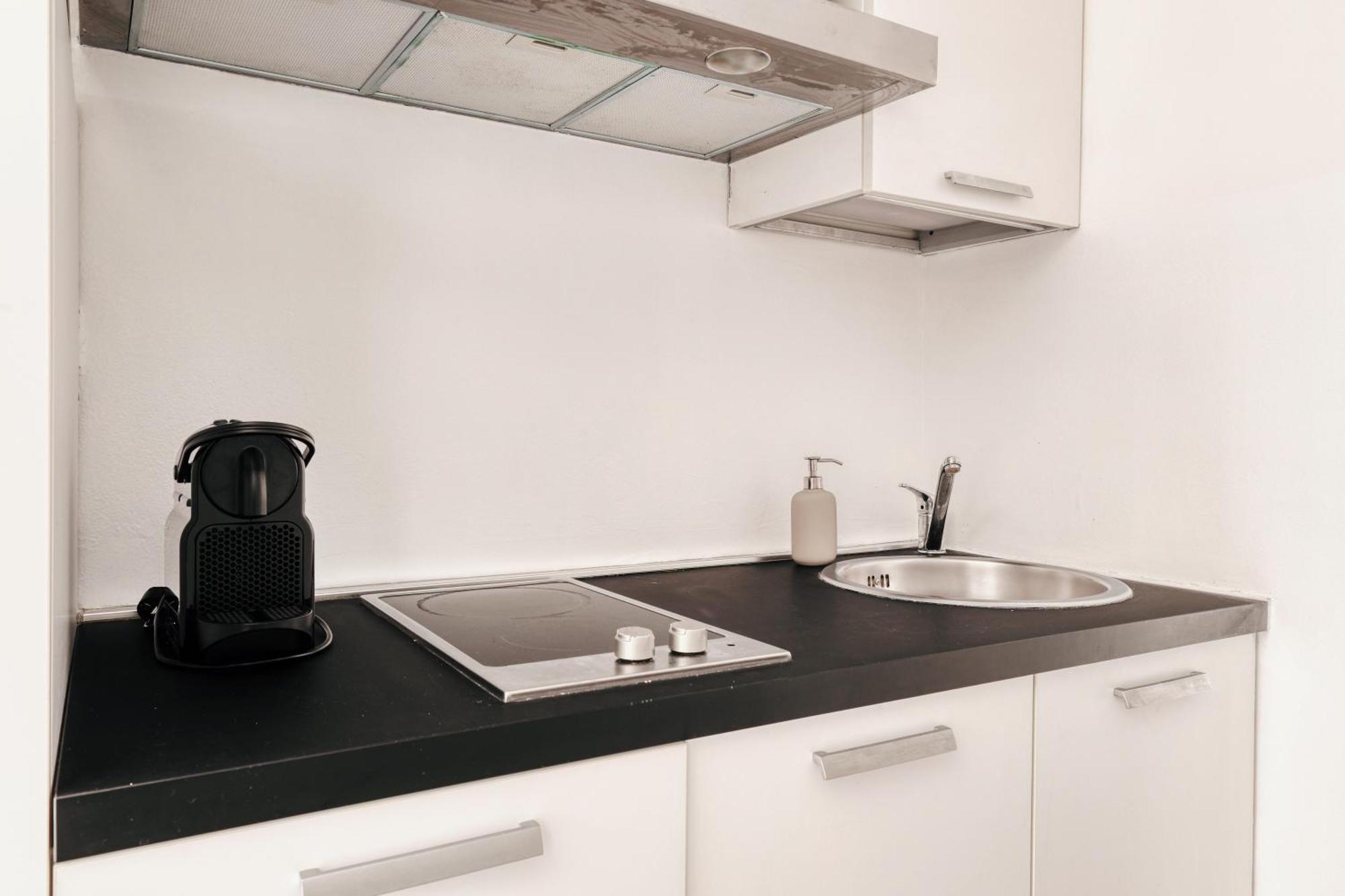 Appartement Quiet And Comfortable - Corso Vercelli Milan